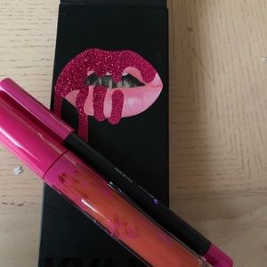 Kylie Cosmetics Makeup - BADDIE | MATTE LIP KIT Kylie Cosmetics Makeup - BADDIE | MATTE LIP KIT